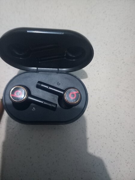earbud