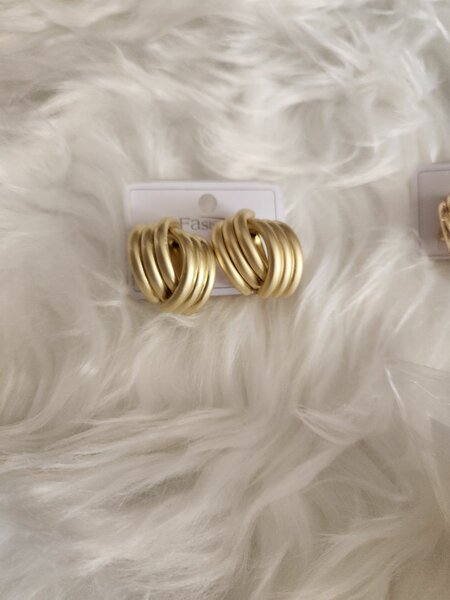 Earring