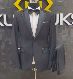 Suit