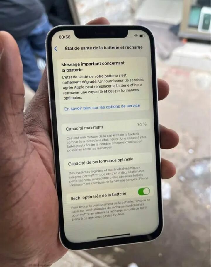 iPhone reconditionné 64 Go blanc