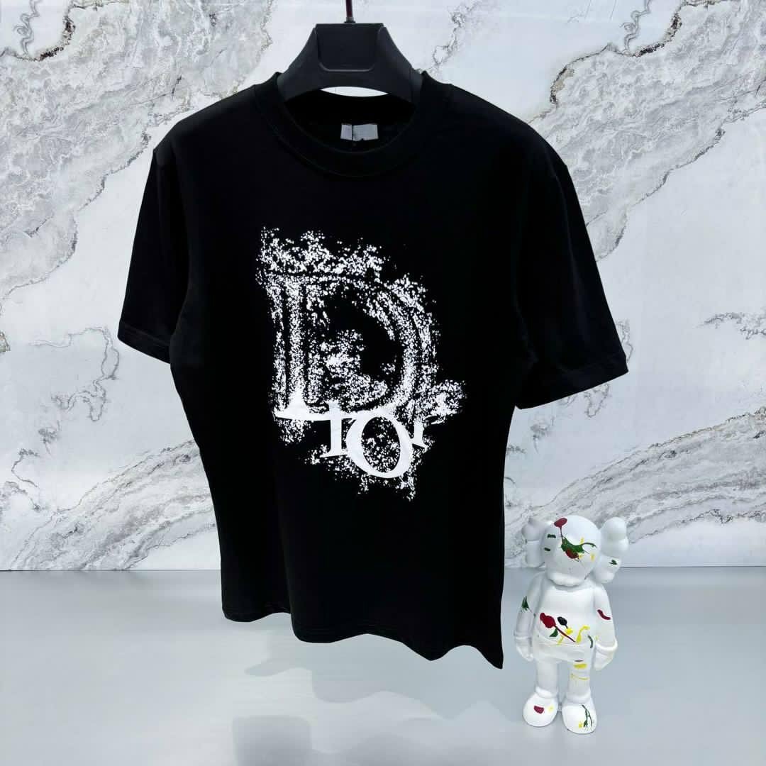 TEE shirts