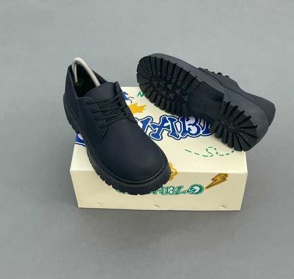 Chaussures Noires Antidérapantes