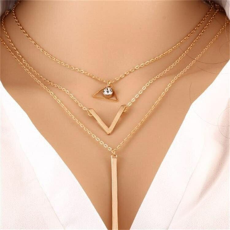 Collier multicouche doré élégant