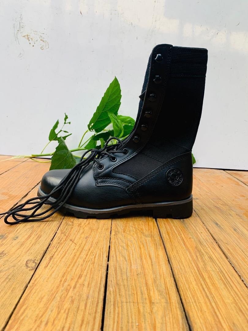 ARMY STRONG BOOT