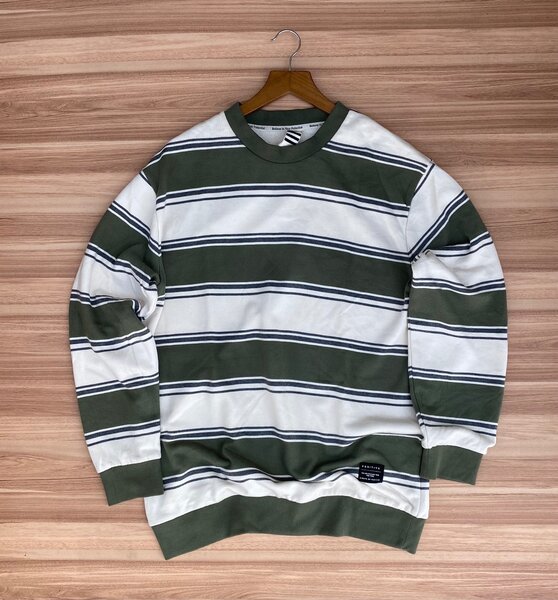 Thrift Sweat-Shirt