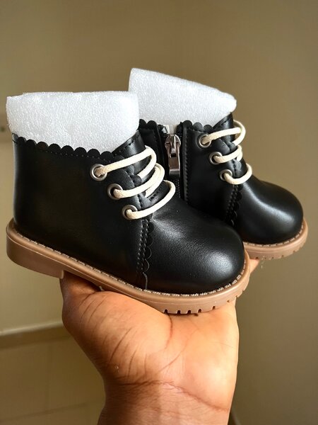 Leather Black Shoe