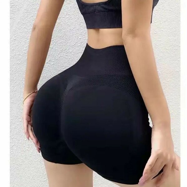 Bum shorts