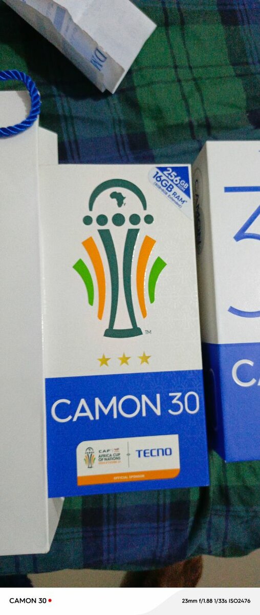 TECNO CAMON 30