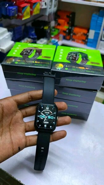 Oriamo Smart Watch
