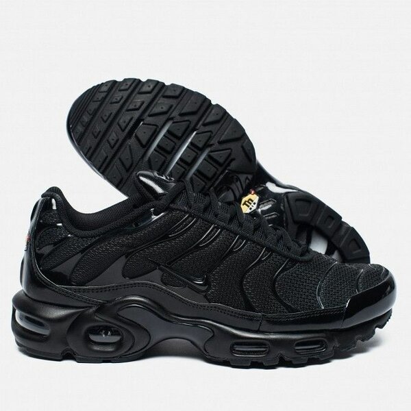 Men's Black Athletic Sneakers