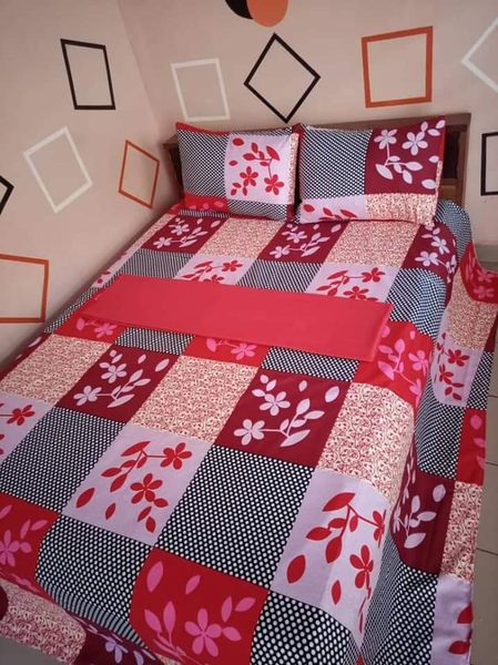 Draps beige rouge