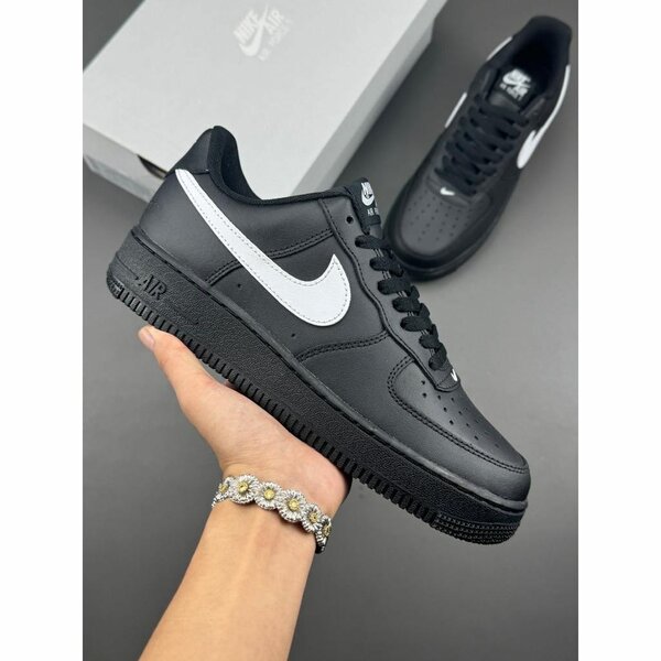 Chaussures Nike Air Force 1