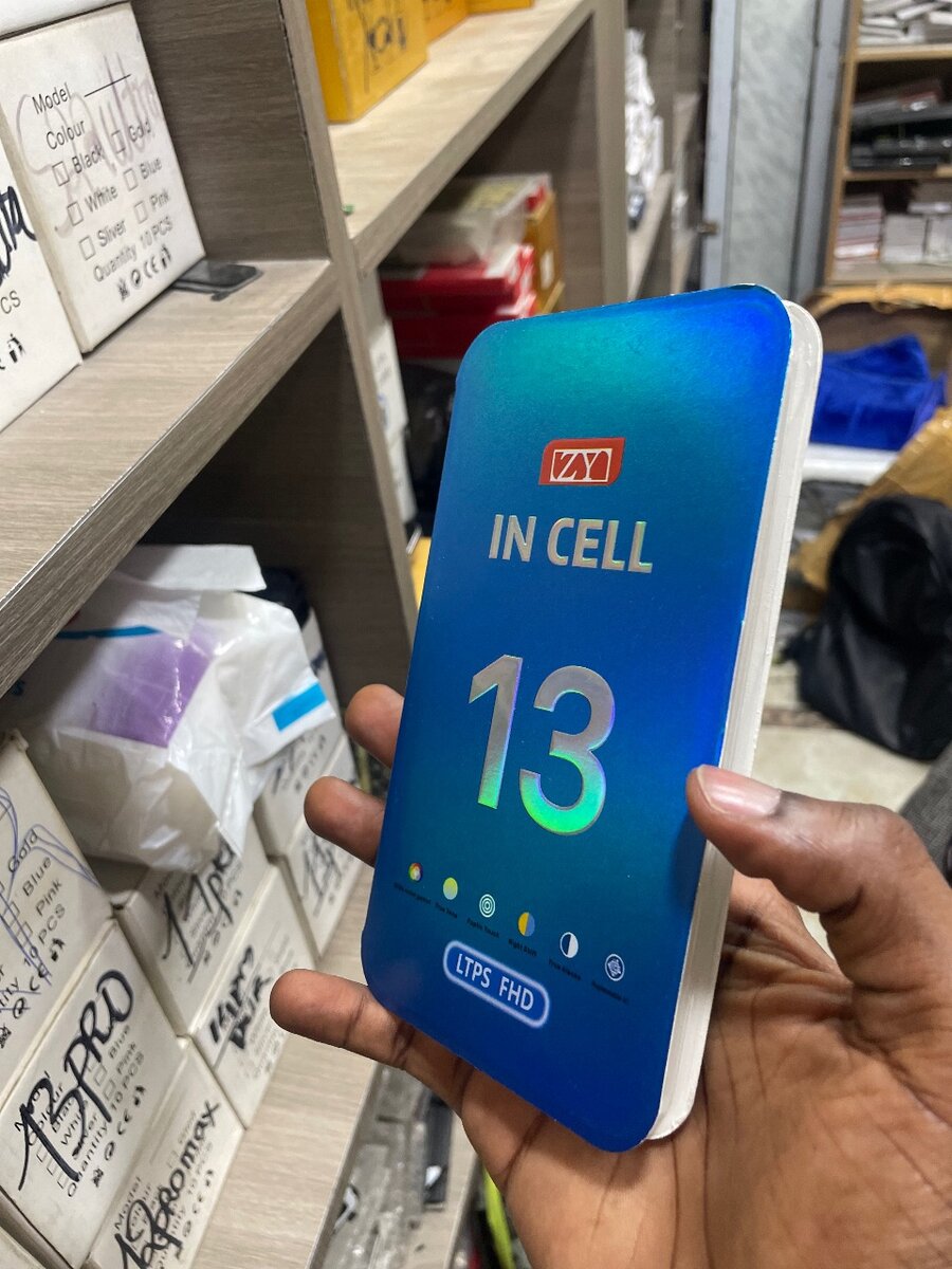 Écran de iPhone 13