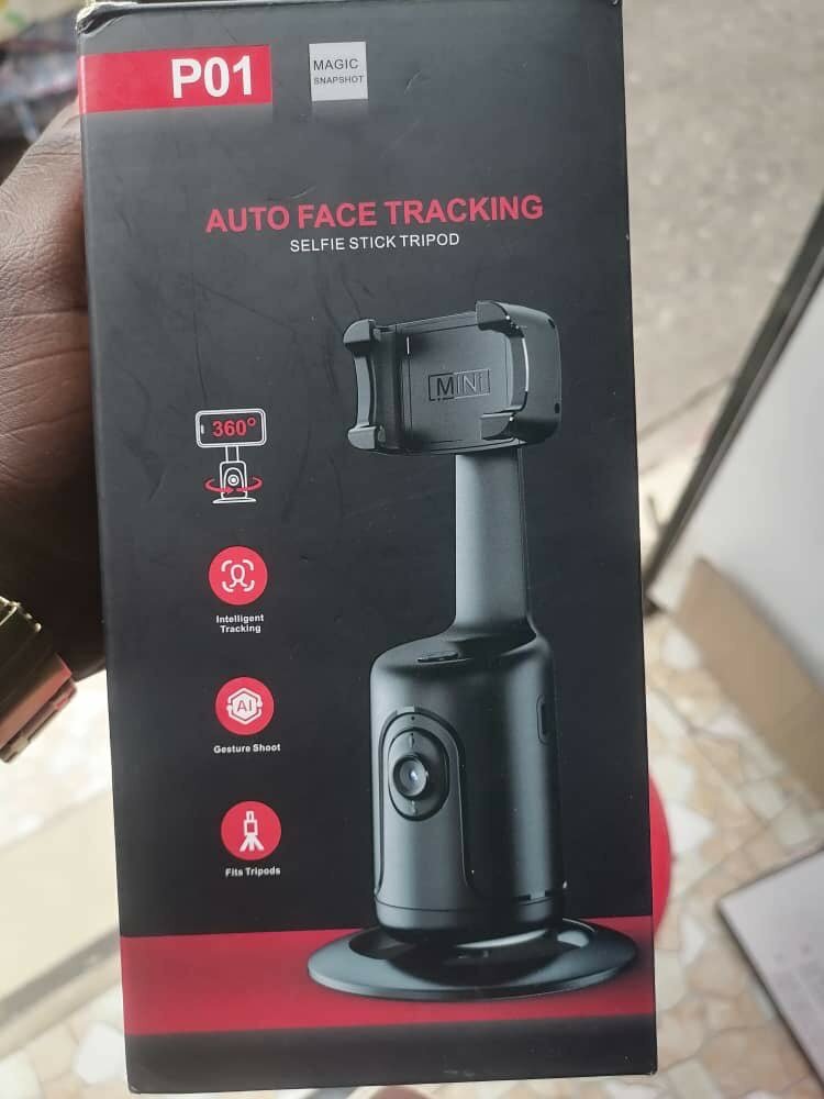 SELFIE STICKS