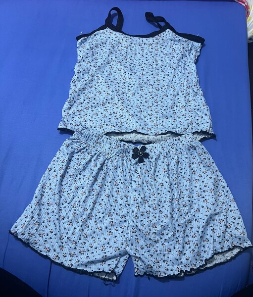 Pyjama d'été fleuri pour femmes