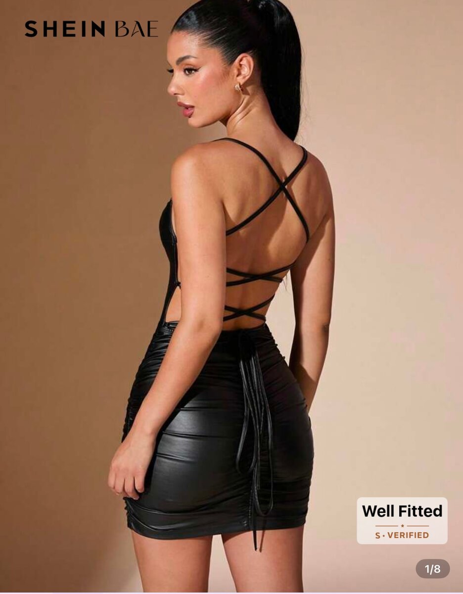 Robe moulante noire sexy