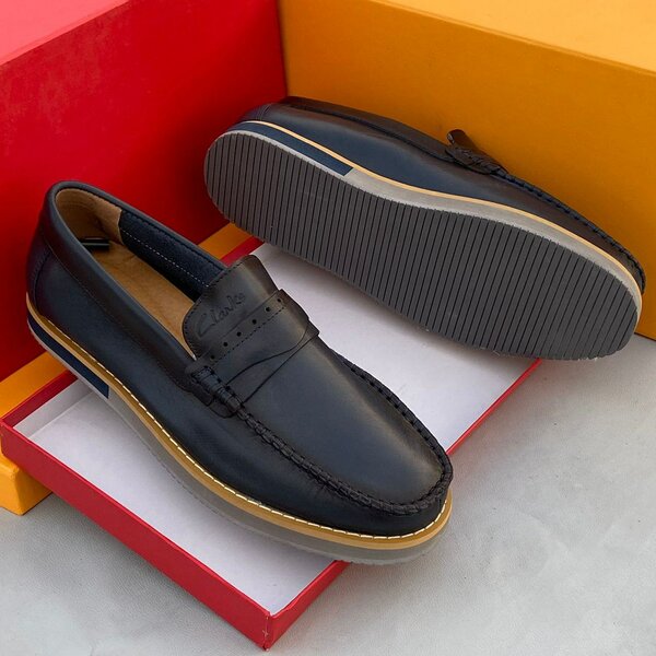 Men fashion shoes