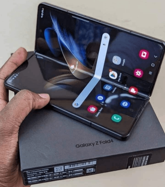Galaxy Z Fold4 Smartphone