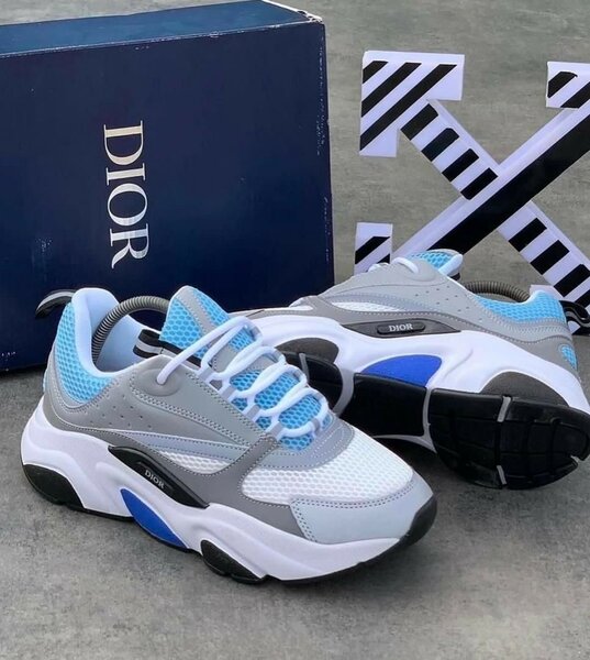 DIOR SNEAKER