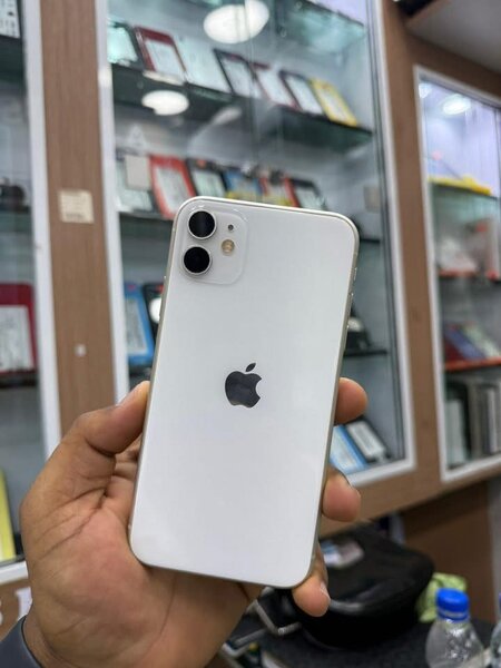 iPhone 11 Blanc 128Go