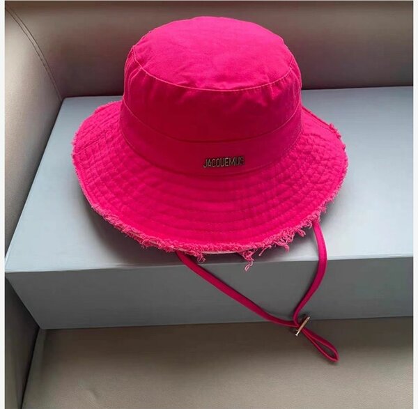 Bucket hats