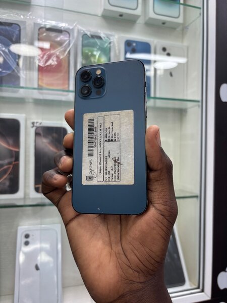 iPhone 12 Pro 128Go