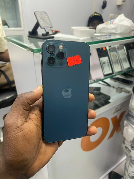 IPHONE 12 PRO