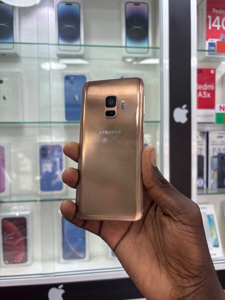 SAMSUNG GALAXY S9
