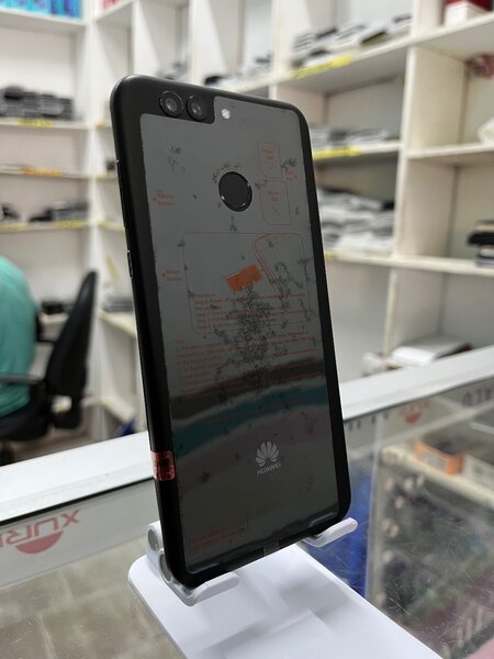 Huawei Nova 2 plus