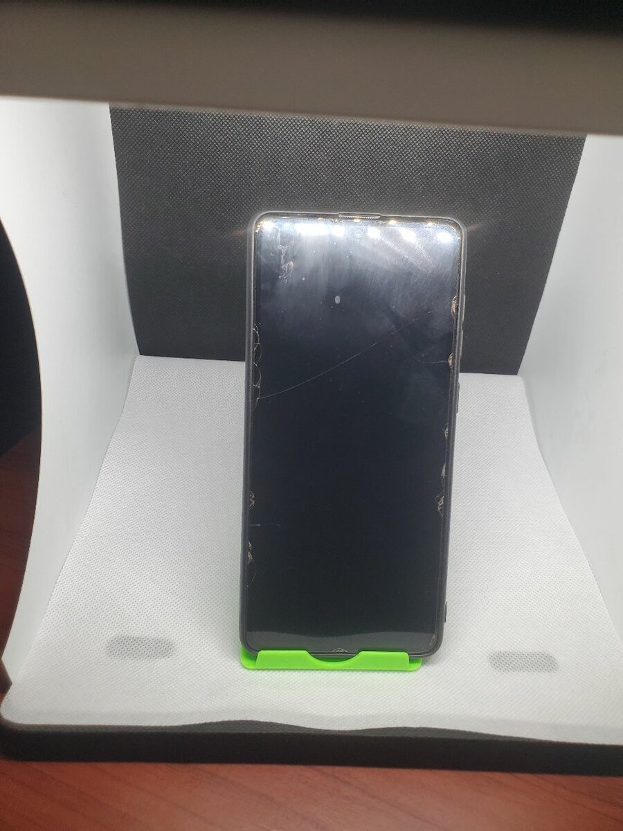 Mini support téléphone pliable