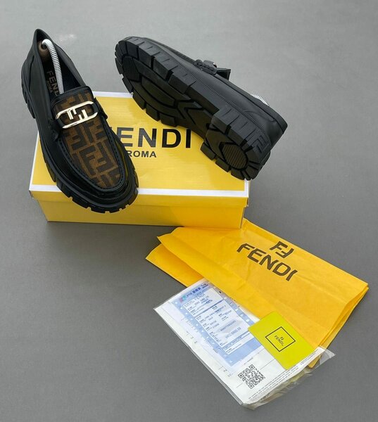 Mocassins en cuir élégants