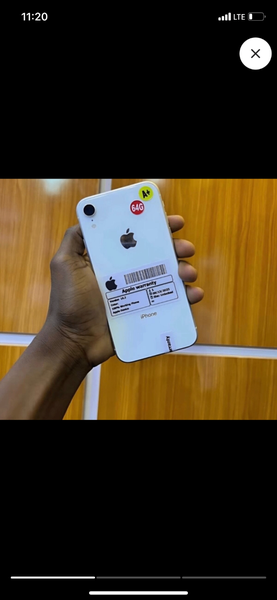 iPhone XR