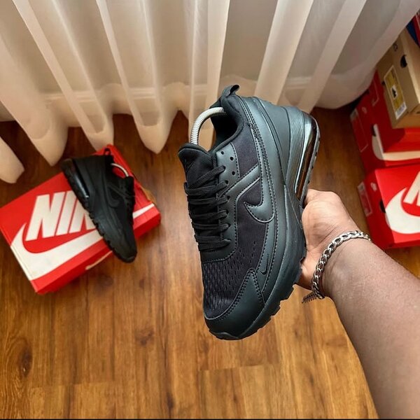 Nike airmax pulse
