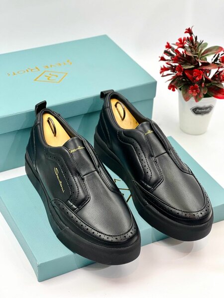 Dress shoes