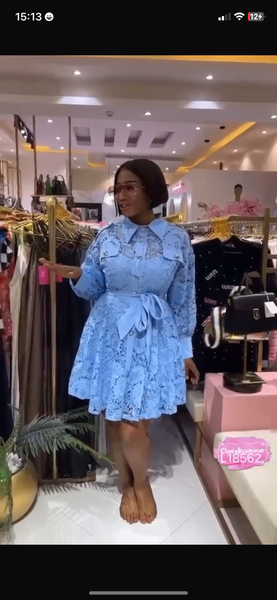 Robe se dentelle pour femme