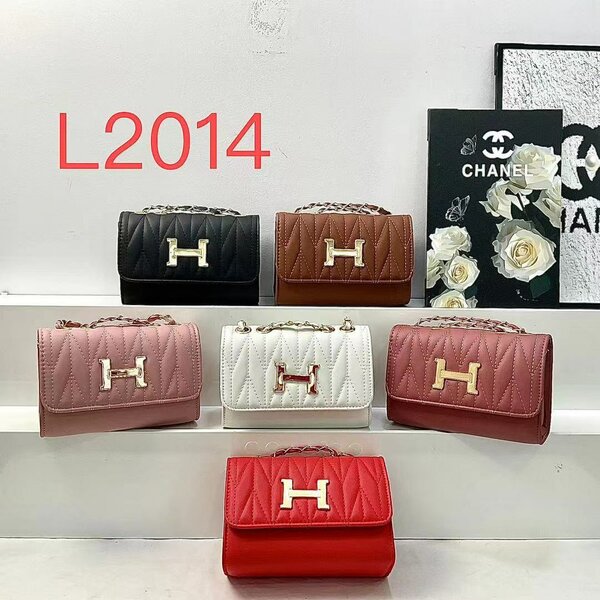 Ladies hand bag