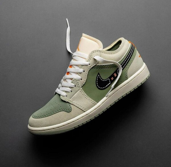 Air Jordan Retro 1 low