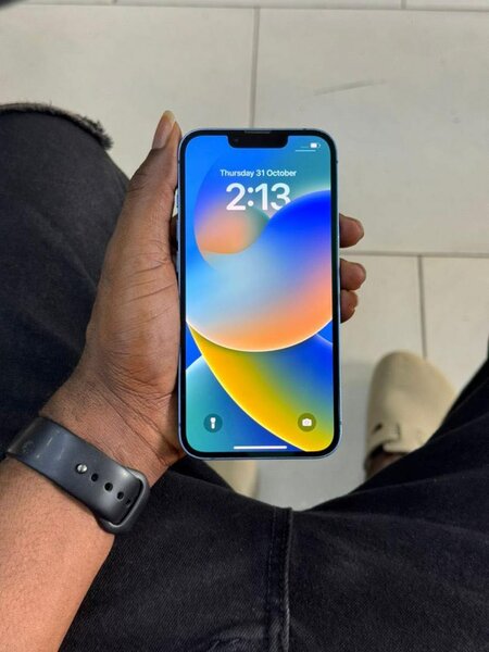 iPhone 13