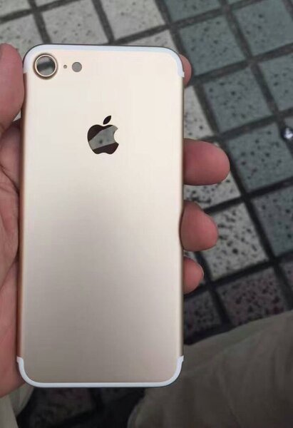 iPhone 7 64gig