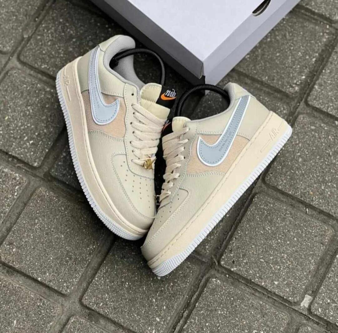 NIKE AIRFORCE CLASSIC