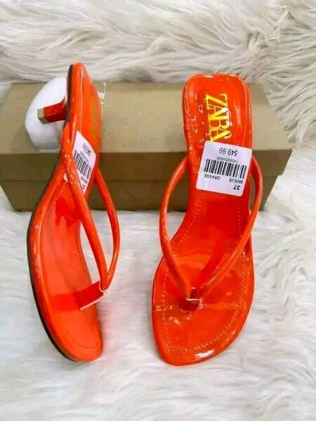 Mules à talon Zara