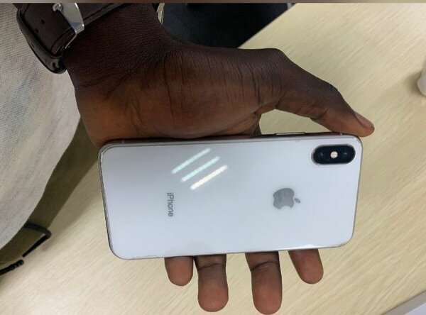 Iphone x 128 gig