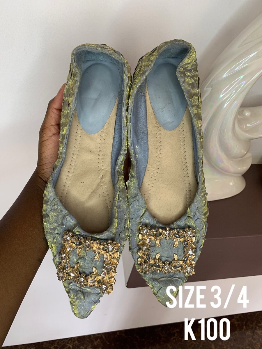 Thrift shoes