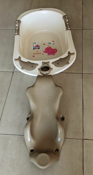 Bath tab's
