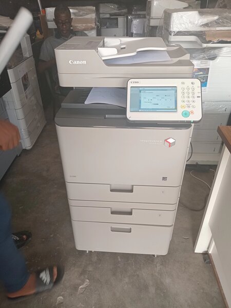 Canon Adv c250