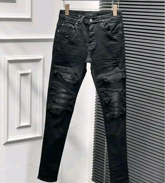 Black Ripped Jeans