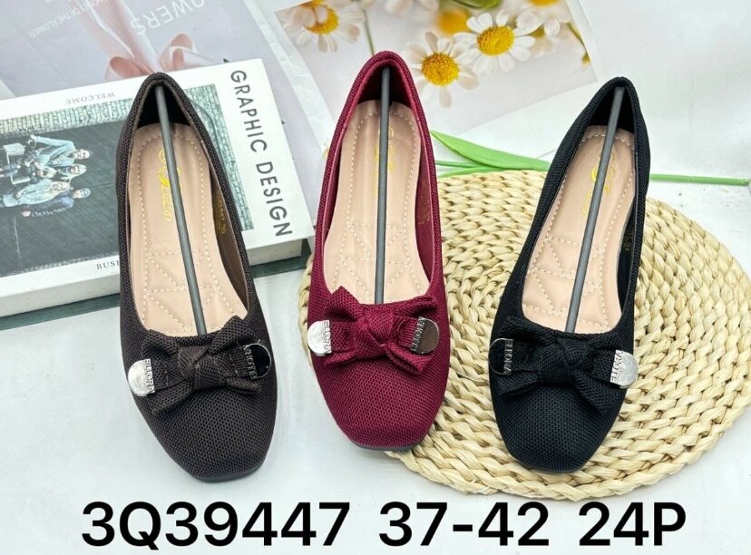 Flat shoes