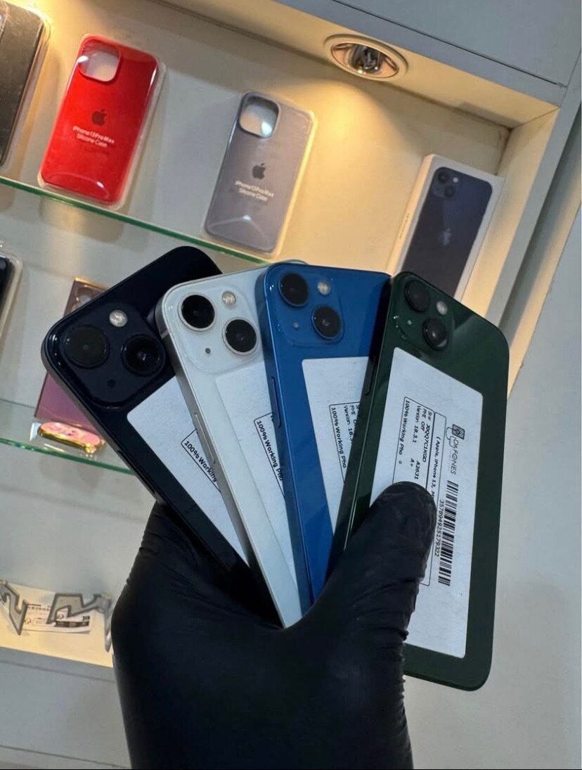 iPhone 13 simple