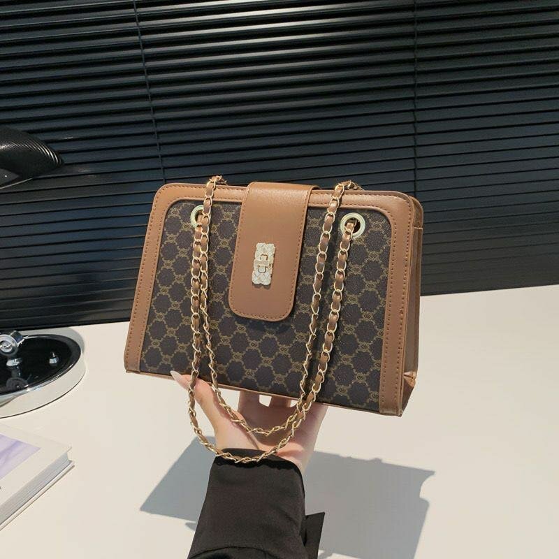 Trendy bag