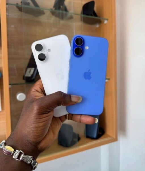 iPhone 16